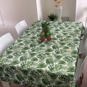 Tablecloth
